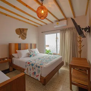 Hotel Colonial Airport 